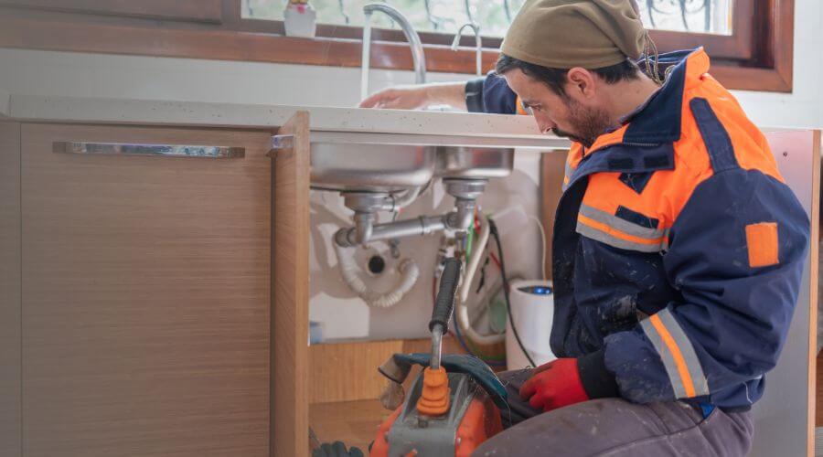 Local annual plumbing maintenance in Keensburg, IL